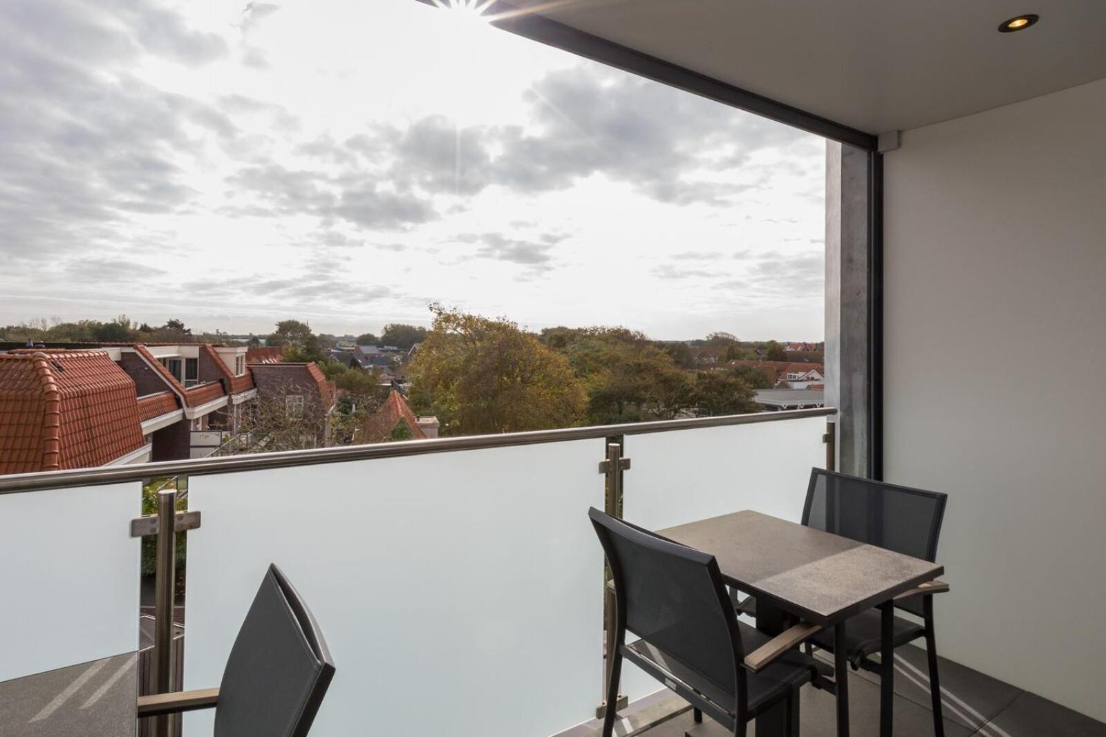 Luxe Appartement - Ooststraat 18B | Домбург Экстерьер фото